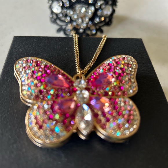 Dazzling Multicolor Butterfly Pendant Necklace - Picture 4 of 5